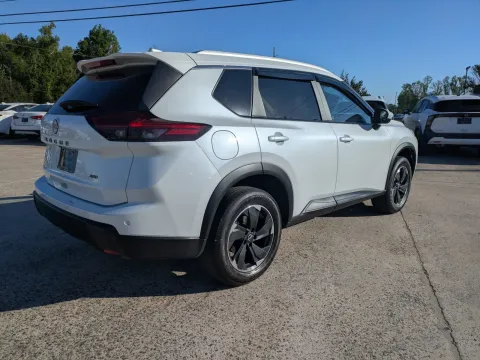 More photos of 2025 Nissan Rogue SV at Woody Folsom Nissan of Vidalia, GA
