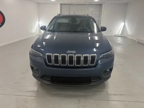 Photos of 2019 Jeep Cherokee Latitude for sale in Vidalia, GA at Woody Folsom Nissan of Vidalia