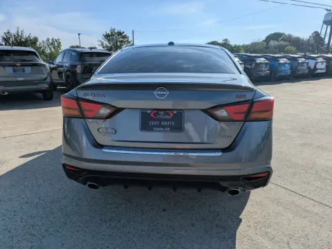 More photos of 2023 Nissan Altima 2.5 SR at Woody Folsom Nissan of Vidalia, GA