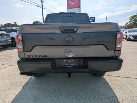 More photos of 2021 Nissan Titan PRO-4X at Woody Folsom Nissan of Vidalia, GA