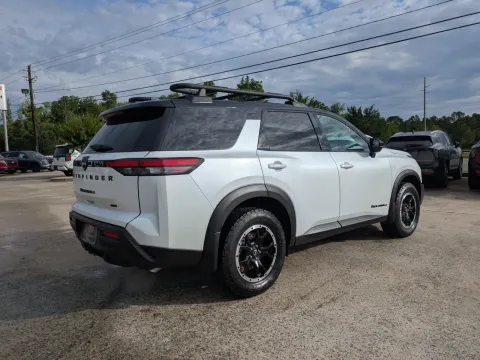 More photos of 2025 Nissan Pathfinder Rock Creek at Woody Folsom Nissan of Vidalia, GA