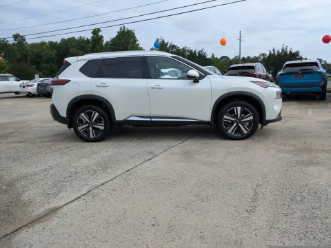 Another view of 2023 Nissan Rogue SL for sale in Vidalia, GA at Woody Folsom Nissan of Vidalia