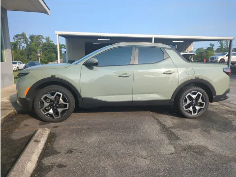 Photos of 2024 Hyundai Santa Cruz Limited for sale in Vidalia, GA at Woody Folsom Nissan of Vidalia