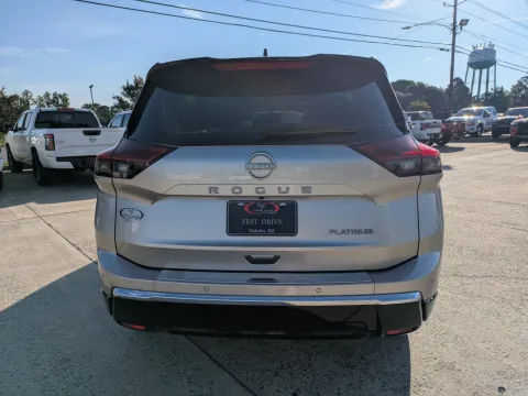 More photos of 2025 Nissan Rogue Platinum at Woody Folsom Nissan of Vidalia, GA