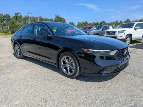 Photos of 2025 Honda Accord Hybrid EX-L for sale in Vidalia, GA at Woody Folsom Nissan of Vidalia
