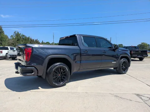 More photos of 2023 GMC Sierra 1500 Elevation at Woody Folsom Nissan of Vidalia, GA