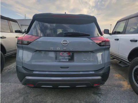 Photos of 2023 Nissan Rogue SL for sale in Vidalia, GA at Woody Folsom Nissan of Vidalia