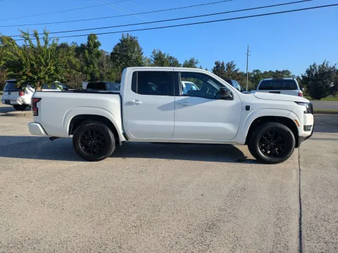 Another view of 2026 Nissan Frontier SV for sale in Vidalia, GA at Woody Folsom Nissan of Vidalia