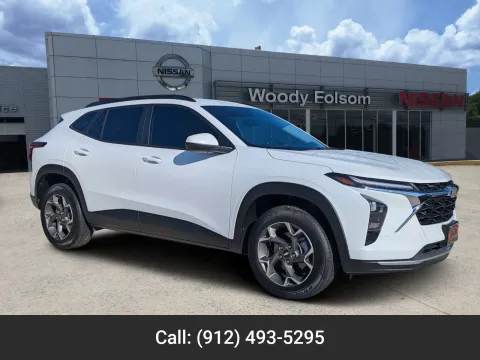 White 2025 Chevrolet Trax LT for sale in Vidalia, GA