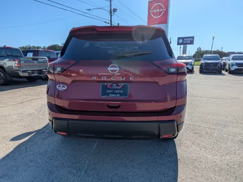 More photos of 2025 Nissan Rogue SV at Woody Folsom Nissan of Vidalia, GA