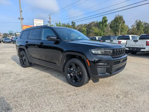 Photos of 2023 Jeep Grand Cherokee L Altitude for sale in Vidalia, GA at Woody Folsom Nissan of Vidalia