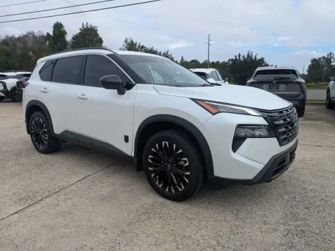 Photos of 2026 Nissan Rogue Dark Armor for sale in Vidalia, GA at Woody Folsom Nissan of Vidalia