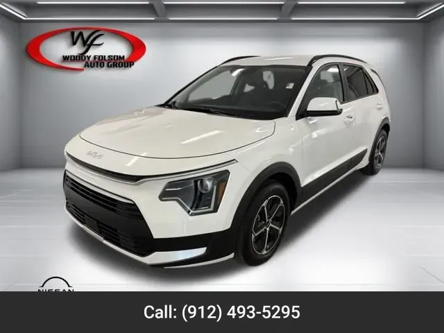 White 2025 Kia Niro EX for sale in Baxley, GA