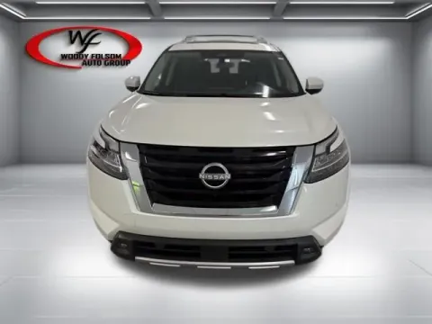 Photos of 2023 Nissan Pathfinder Platinum for sale in Baxley, GA at Woody Folsom Nissan of Baxley