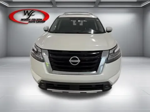 Photos of 2023 Nissan Pathfinder Platinum for sale in Baxley, GA at Woody Folsom Nissan of Baxley