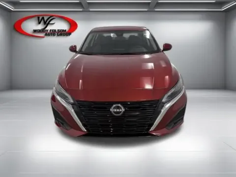 Photos of 2023 Nissan Altima 2.5 SV for sale in Baxley, GA at Woody Folsom Nissan of Baxley