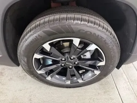 More photos of 2026 Chevrolet Equinox FWD RS at Woody Folsom Nissan of Baxley, GA