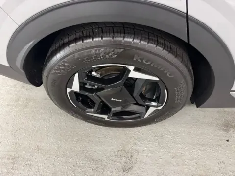 More photos of 2026 Kia Sportage EX at Woody Folsom Nissan of Baxley, GA