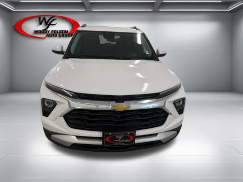 Photos of 2024 Chevrolet Trailblazer LT for sale in Baxley, GA at Woody Folsom Nissan of Baxley