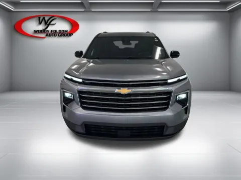 Photos of 2025 Chevrolet Traverse FWD LT for sale in Baxley, GA at Woody Folsom Nissan of Baxley