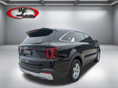 More photos of 2026 Kia Sorento LX at Woody Folsom Nissan of Baxley, GA