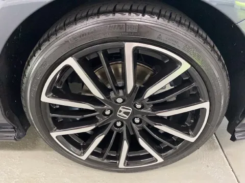 More photos of 2025 Honda Accord Hybrid Touring at Woody Folsom Nissan of Baxley, GA