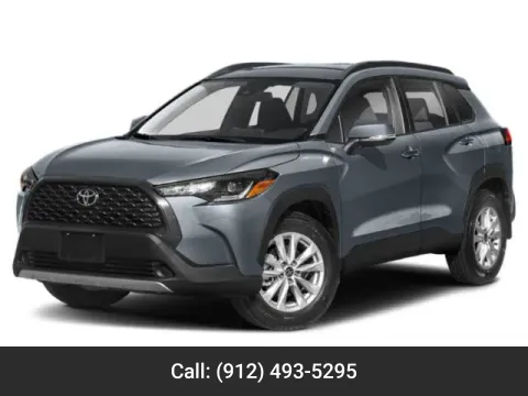 White 2022 Toyota Corolla Cross LE for sale in Baxley, GA