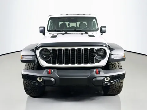 Photos of 2026 Jeep Gladiator Rubicon for sale in Summerville, SC at Automaxx of the Carolinas