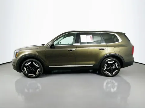 More photos of 2025 Kia Telluride S at Automaxx of the Carolinas, SC