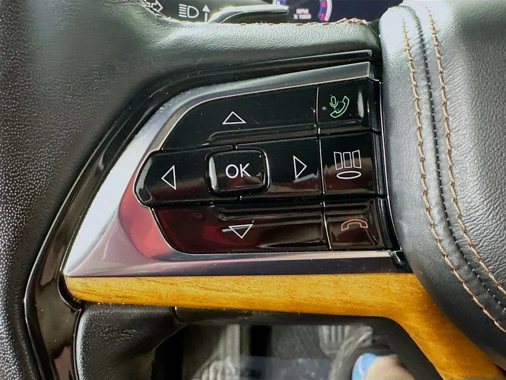 2022 Jeep Grand Cherokee Summit Reserve - Photo 23