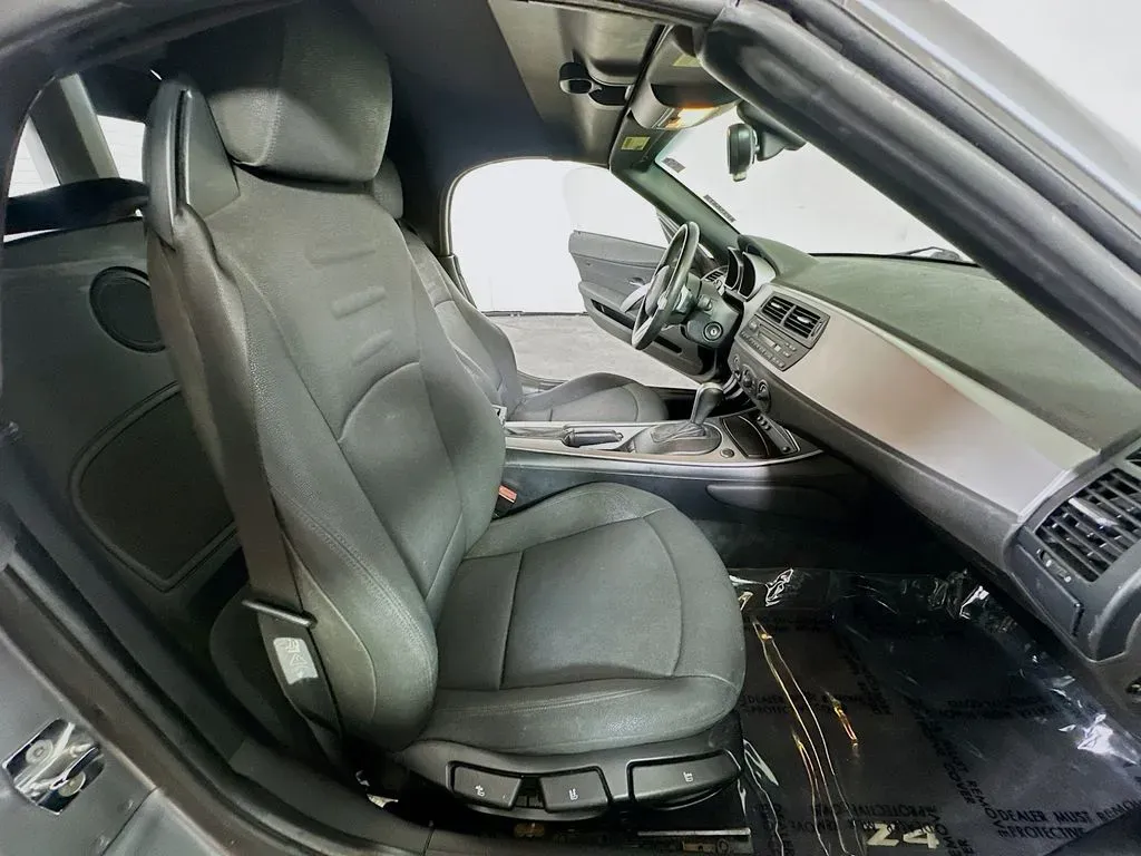 2008 BMW Z4 3.0i - Photo 10