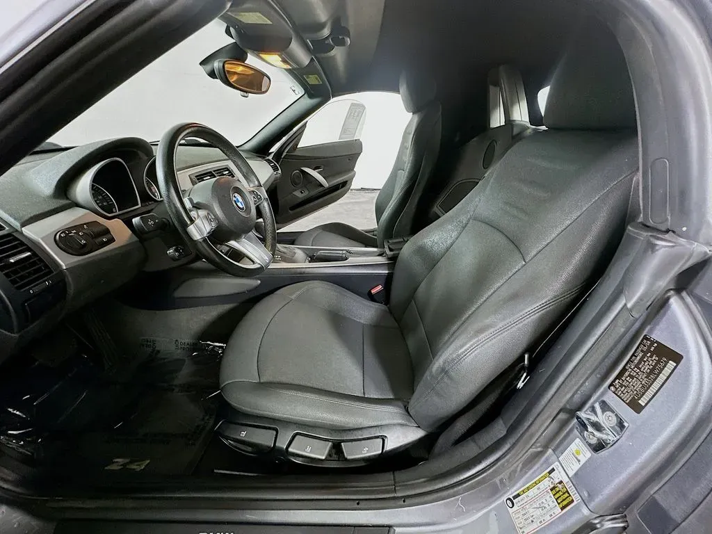2008 BMW Z4 3.0i - Photo 11