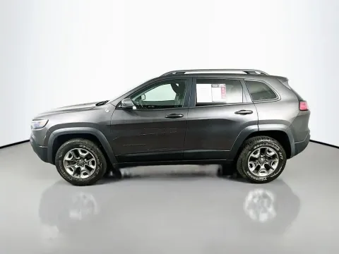 More photos of 2019 Jeep Cherokee Trailhawk at Automaxx of the Carolinas, SC