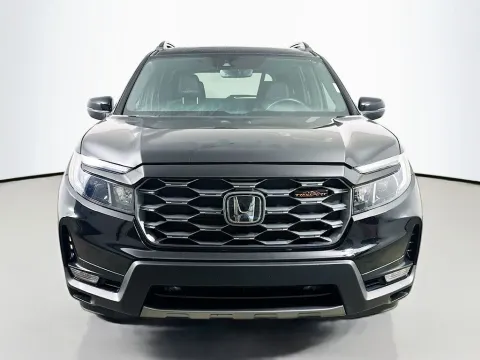 Photos of 2023 Honda Passport TrailSport for sale in Summerville, SC at Automaxx of the Carolinas