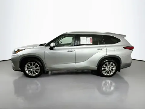 More photos of 2023 Toyota Highlander Limited at Automaxx of the Carolinas, SC