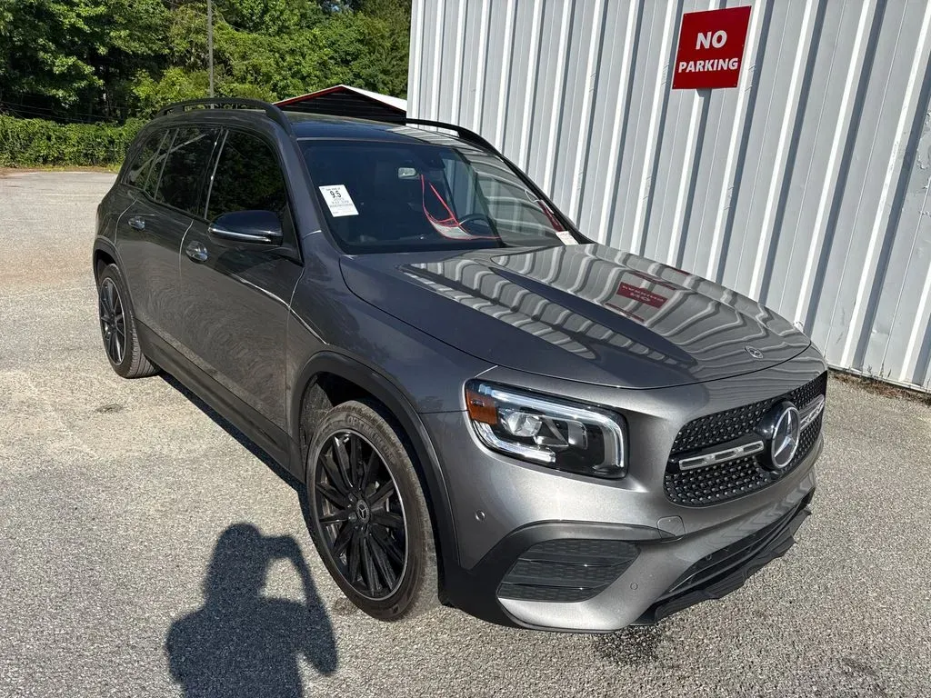 Gray 2023 Mercedes-Benz GLB 250 for sale in Summerville, SC