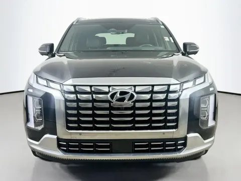 Photos of 2023 Hyundai Palisade Calligraphy for sale in Summerville, SC at Automaxx of the Carolinas