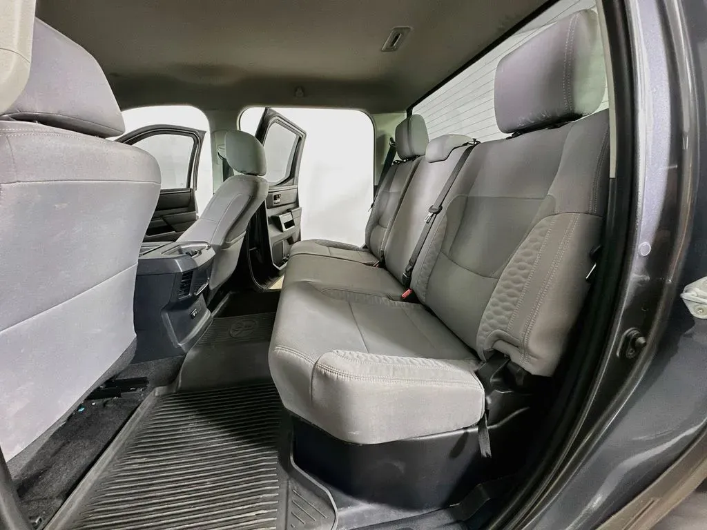 2024 Toyota Tundra SR5 - Photo 14