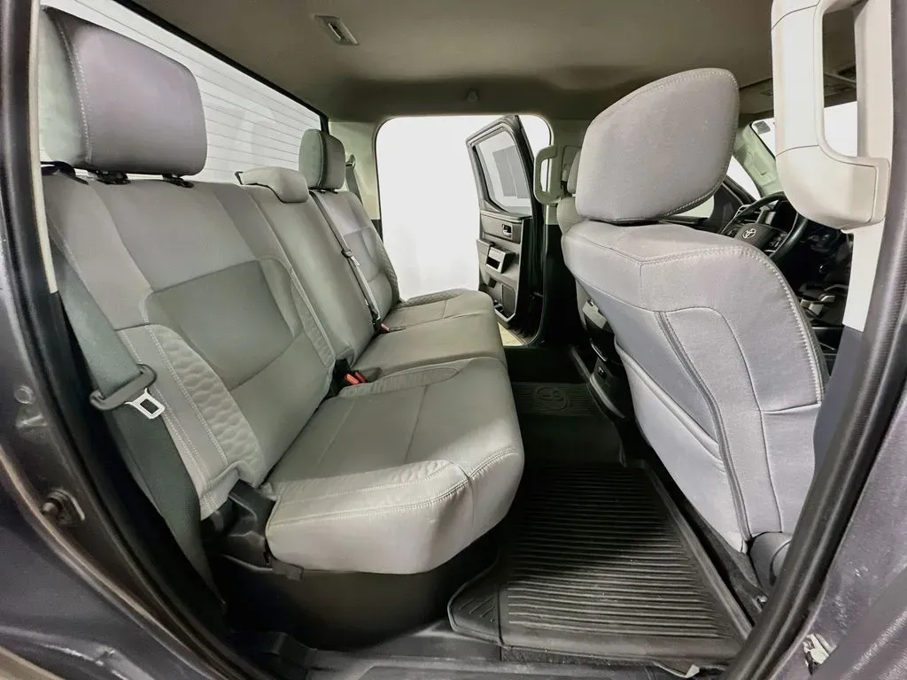 2024 Toyota Tundra SR5 - Photo 11