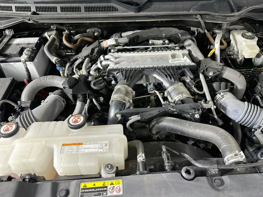 2024 Toyota Tundra SR5 - Photo 9