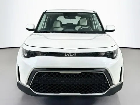 Photos of 2025 Kia Soul LX for sale in Summerville, SC at Automaxx of the Carolinas