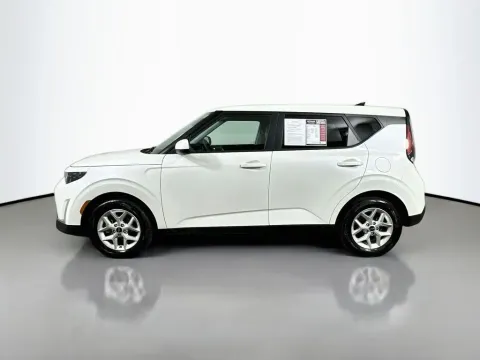 More photos of 2025 Kia Soul LX at Automaxx of the Carolinas, SC