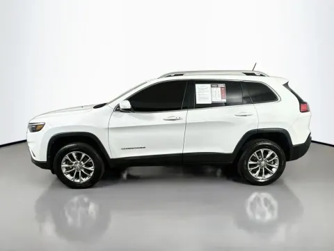 More photos of 2019 Jeep Cherokee Latitude Plus at Automaxx of the Carolinas, SC