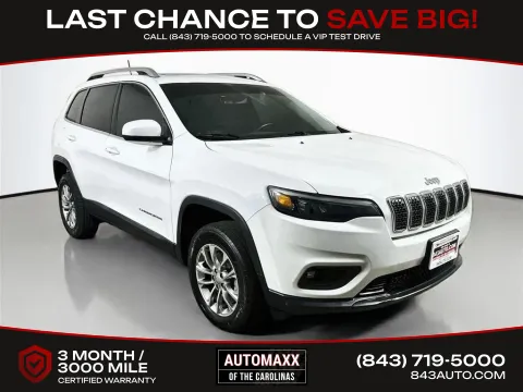 White 2019 Jeep Cherokee Latitude Plus for sale in Summerville, SC