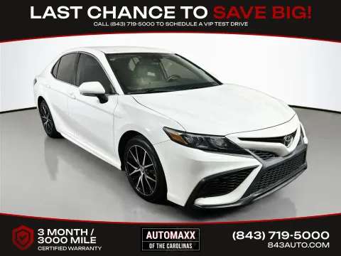 White 2022 Toyota Camry SE for sale in Summerville, SC