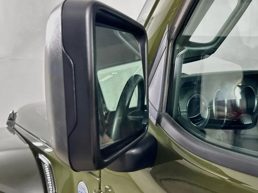 2023 Jeep Wrangler 4xe Sahara 4XE - Photo 34