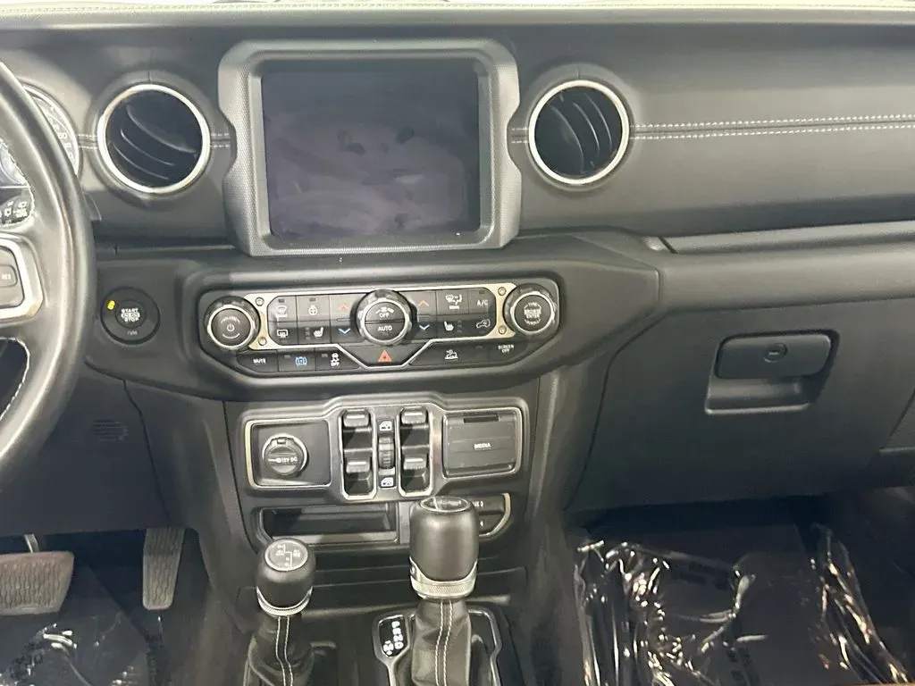 2023 Jeep Wrangler 4xe Sahara 4XE - Photo 17