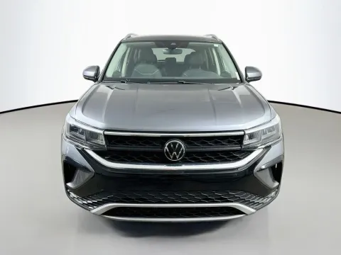 Photos of 2024 Volkswagen Taos 1.5T SE for sale in Summerville, SC at Automaxx of the Carolinas