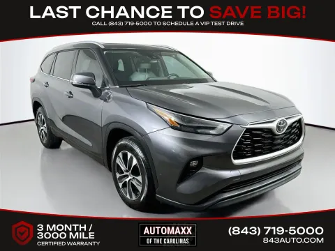 Gray 2023 Toyota Highlander XLE for sale in Summerville, SC