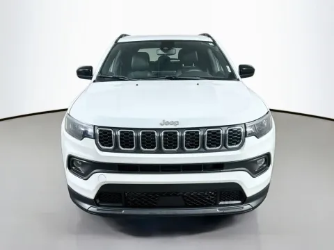 Photos of 2024 Jeep Compass Latitude for sale in Summerville, SC at Automaxx of the Carolinas